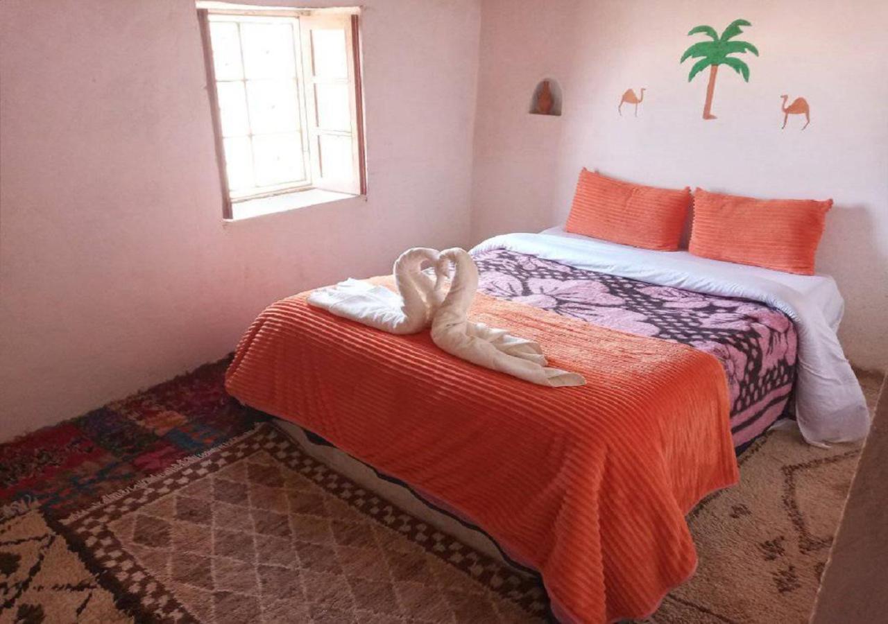 ホテル Nomad House メルズーガ エクステリア 写真